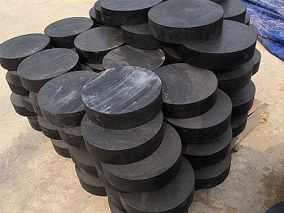 平桂区板式橡胶支座由若干层橡胶片与薄钢板经加压硫化